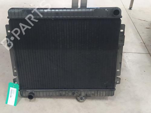 Used Water radiator Water radiator 37424244 37424244