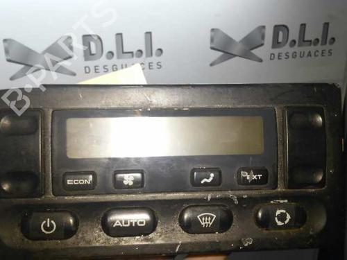 Used Climate control LAND ROVER DISCOVERY II (L318) 2.5 Td5 4x4 (139 hp) 17843338