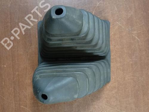 Autre MITSUBISHI L200 (K7_T, K6_T, K5_T) 2.5 TD 4WD (K74T) (99 hp) 30321415