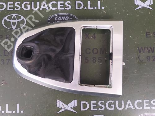 Used Shift knob Shift knob LAND ROVER FREELANDER 2 (L359) 2.2 TD4 4x4 (152 hp) 17851983 17851983