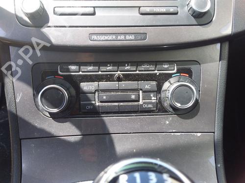 AC Styreenhet / Manøvreringsenhet VW PASSAT B6 (3C2) 2.0 TDI (110 hp) 26007151