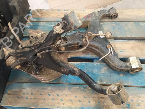 Used Right rear steering knuckle LAND ROVER RANGE ROVER SPORT I (L320) 2.7 D 4x4 (190 hp) 18145985