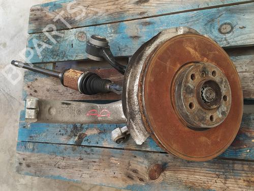 Used Right front steering knuckle BMW X5 (E70) xDrive 30 d (245 hp) 19514530