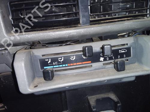 Commande Chauffage NISSAN PATROL III/2 Station Wagon (W260) [1988-1998]  31975163