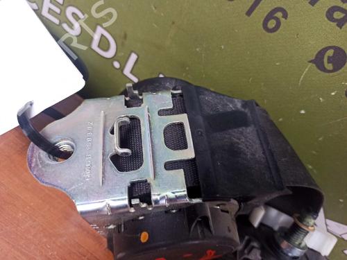 Rear right seatbelt LAND ROVER DISCOVERY III (L319) 2.7 TD 4x4 | BP17841323I28 