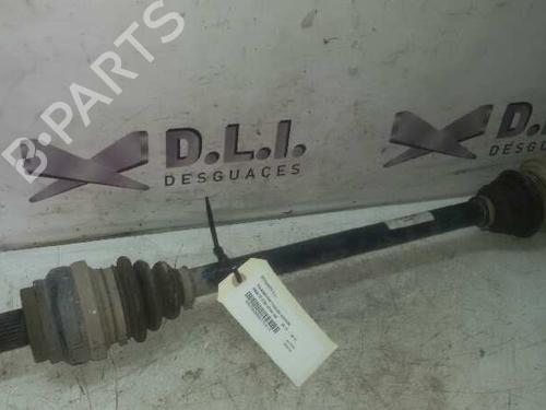 Used Right rear driveshaft BMW X3 (F25) xDrive 20 d (184 hp) 17844554