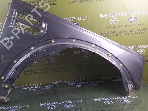 Used Right front fenders LAND ROVER DISCOVERY III (L319) 2.7 TD 4x4 (190 hp) 17851520