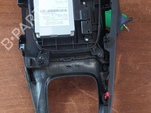 Middle console TOYOTA YARIS CROSS (MXP_) | BP38170037I22 - Image 2