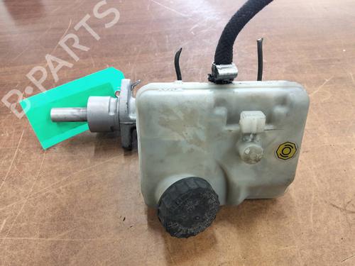 Used Brake master cylinder Brake master cylinder MERCEDES-BENZ SPRINTER 3-t Bus (B903) 313 CDI (903.671, 903.672, 903.673) (129 hp) 27878375 27878375