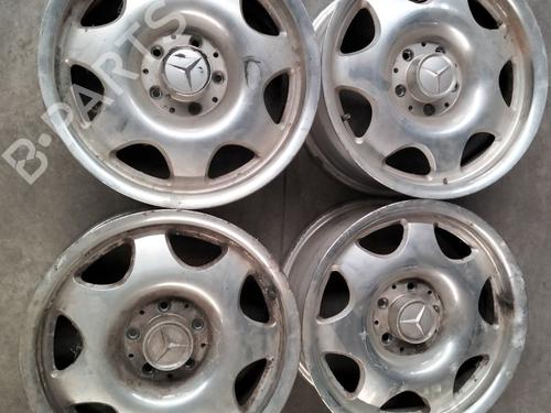 Used Wheel set Wheel set MERCEDES-BENZ 124 Saloon (W124) 300 E (188 hp) 36670403 36670403