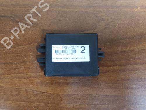 Elektronisk modul TOYOTA YARIS (_P13_) 1.5 Hybrid (NHP130_) (101 hp) 21575167