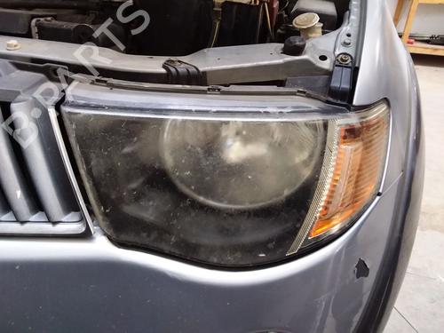 Used Left headlight MITSUBISHI L200 / TRITON (KA_T, KB_T) [2004-2018]  31613494