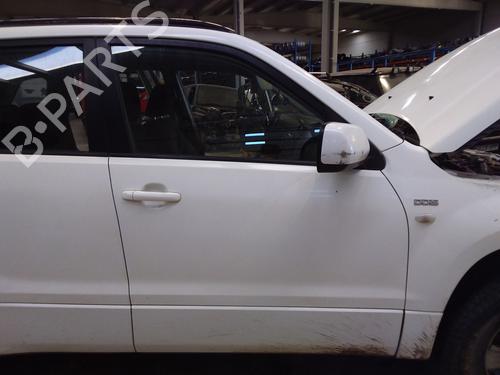 Dør højre fortil Dør højre fortil SUZUKI GRAND VITARA II (JT, TE, TD) 1.9 DDiS (JB419WD, JB419XD) (129 hp) 39386405 39386405