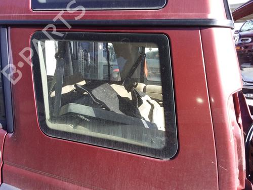 Panel rude bagtil venstre LAND ROVER DISCOVERY II (L318) 2.5 Td5 4x4 (139 hp) 31612281