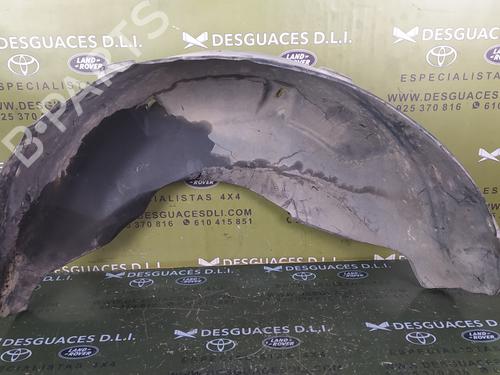 Used Wheel arch MERCEDES-BENZ M-CLASS (W163) ML 270 CDI (163.113) (163 hp) 17853429