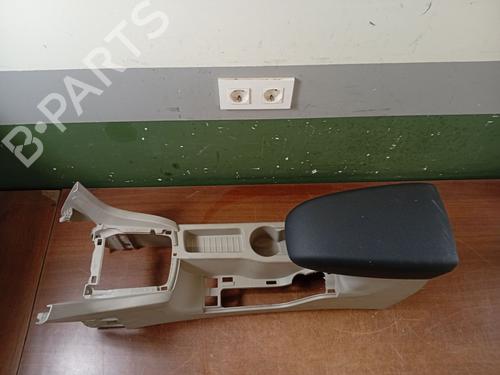 Armrest / Center console FORD FOCUS II (DA_, HCP, DP) | BP31849123I20