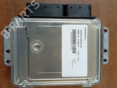 Calculateur moteur (ecu) HONDA CR-V II (RD_) 2.2 CTDi (RD9) (140 hp) 29811013