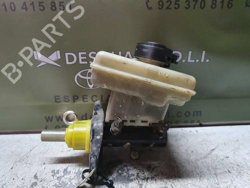 Used Brake master cylinder LAND ROVER DISCOVERY II (L318) 2.5 Td5 4x4 (139 hp) 17848282