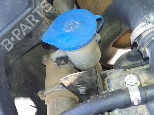 Used Windscreen washer tank LAND ROVER RANGE ROVER II (P38A) [1994-2002]  26039788
