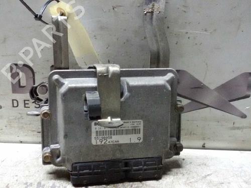 Computer motormanagement FIAT STILO (192_) 1.9 JTD (192_XE1A) (115 hp) 17840464