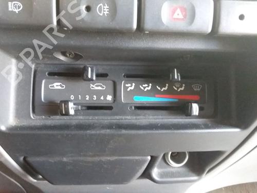 Used Climate control FORD MAVERICK (UDS, UNS) 2.4 i (124 hp) 27302107