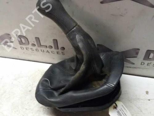 Used Gear lever JEEP CHEROKEE (KJ) 2.5 CRD 4x4 (143 hp) 18465751