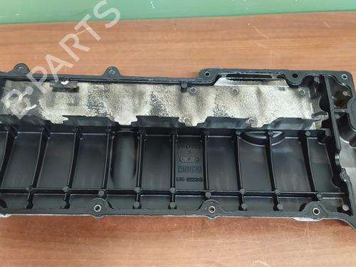 Used Valve cover LAND ROVER DISCOVERY II (L318) 2.5 Td5 4x4 (139 hp) 24973186