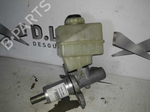 Used Brake master cylinder BMW X3 (E83) 2.0 d (150 hp) 17840769