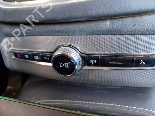 Used Radio VOLVO XC90 II (256) T8 Hybrid AWD (407 hp) 18097392
