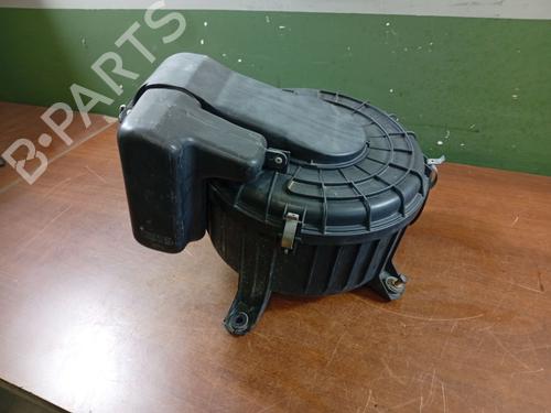 Used Air filter box TOYOTA LAND CRUISER 90 (_J9_) 3.0 TD (KZJ90_, KZJ95_, KZJ90R, KZJ95R, KZJ90W, KZJ95W) (125 hp) 30387647