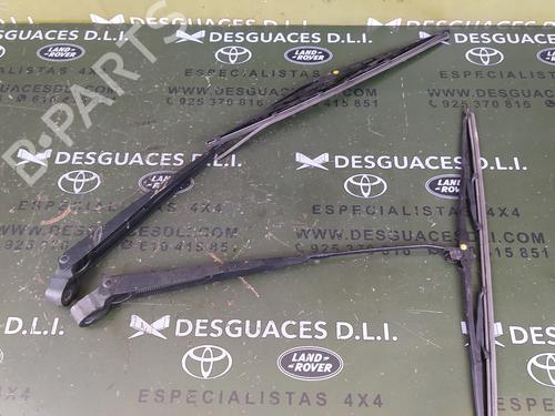 Used Front windshield wiper arm NISSAN TERRANO II (R20) 2.7 TDi 4WD (125 hp) 17849100