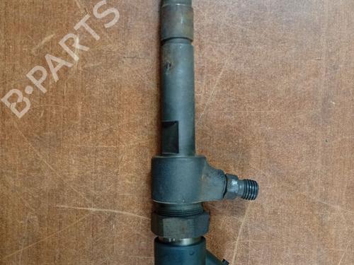 Used Injector LANCIA THESIS (841_) 2.4 JTD (841AXD1B02) (150 hp) 30105542