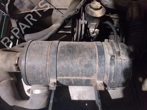 Luftfilter kasse NISSAN PATROL III/2 Hardtop (K260) 2.8 (120 hp) 31973074