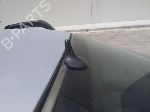 Antenne/Base MERCEDES-BENZ S-CLASS (W220) S 400 CDI (220.028, 220.128) (250 hp) 27261861