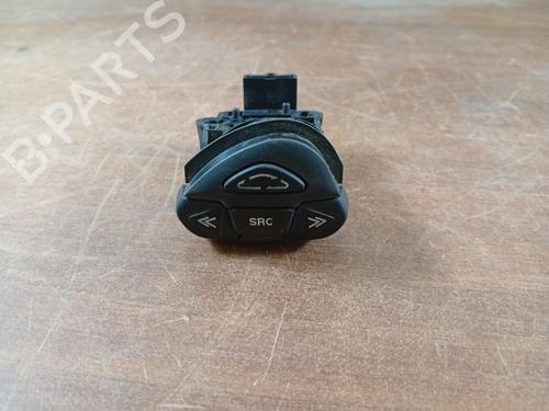 switch-nissan-terrano-ii-r20-1992-1993-1994-1995-1996-1997-1998-1999-2000-2001-2002-2003-2004-2005-2006-2007-32018367 main image