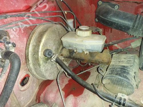 Used Brake master cylinder NISSAN PATROL III/2 Station Wagon (W260) [1988-1998]  31973019
