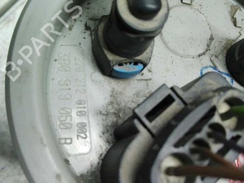 Used Fuel pump SKODA SUPERB I (3U4) 2.0 TDI (140 hp) 17845212