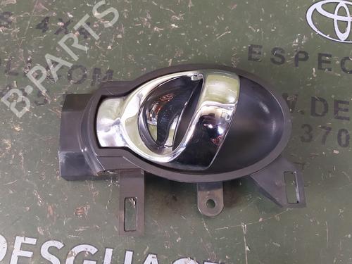 Used Front left interior door handle NISSAN JUKE (F15) 1.5 dCi (110 hp) 17853858