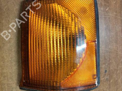 Blinklys fortil venstre Blinklys fortil venstre LAND ROVER DISCOVERY II (L318) 2.5 Td5 4x4 (139 hp) 39692368 39692368