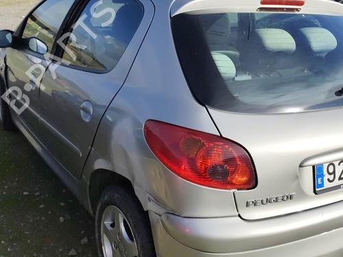 Display monitor PEUGEOT 206 Hatchback (2A/C) 1.4 HDi eco 70 | BP31313234C48