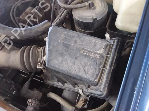 Used Air filter box FORD MAVERICK (UDS, UNS) 2.4 i (124 hp) 27302130