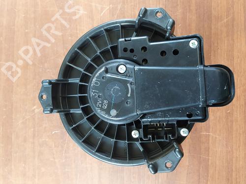 Used Heater blower motor Heater blower motor TOYOTA YARIS (_P13_) 1.5 Hybrid (NHP130_, NHP130) (101 hp) 24368577 24368577