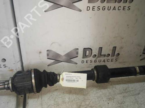 Used Right front driveshaft TOYOTA AURIS (_E15_) [2006-2012]  18063210