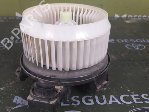 Heater blower motor TOYOTA HILUX VII Pickup (_N1_, _N2_, _N3_) 2.5 D-4D 4WD (KUN25) | BP17847331M62 