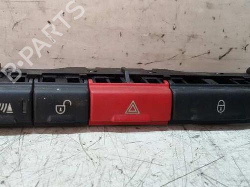 Used Warning switch LAND ROVER FREELANDER 2 (L359) 2.2 TD4 4x4 (152 hp) 17846351