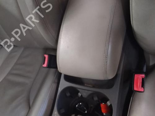 Used Armrest / Center console AUDI Q5 (8RB) [2008-2019]  27589151