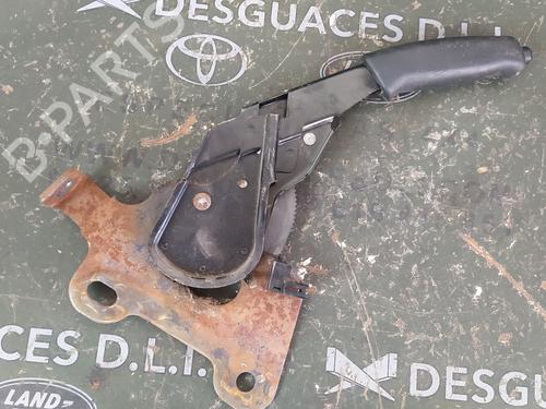 Frein à main TOYOTA LAND CRUISER 90 (_J9_) 3.0 TD (KZJ90_, KZJ95_, KZJ90R, KZJ95R, KZJ90W, KZJ95W) (125 hp) 18843108