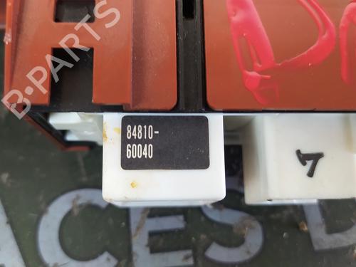 Right front window switch TOYOTA LAND CRUISER 100 (_J1_) 4.2 TD (HDJ100_, HDJ100) | BP19167365I26