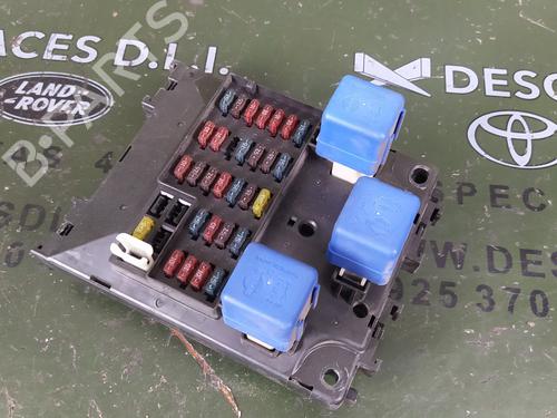 Used Fuse box NISSAN PATROL GR V Wagon (Y61) [1997-2025]  18097111