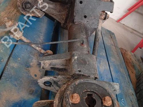 Used Rear axle Rear axle LAND ROVER DISCOVERY II (L318) 2.5 Td5 4x4 (139 hp) 33427085 33427085